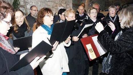 Der Gesangverein Segnitz umrahmt die Veranstaltung musikalisch.