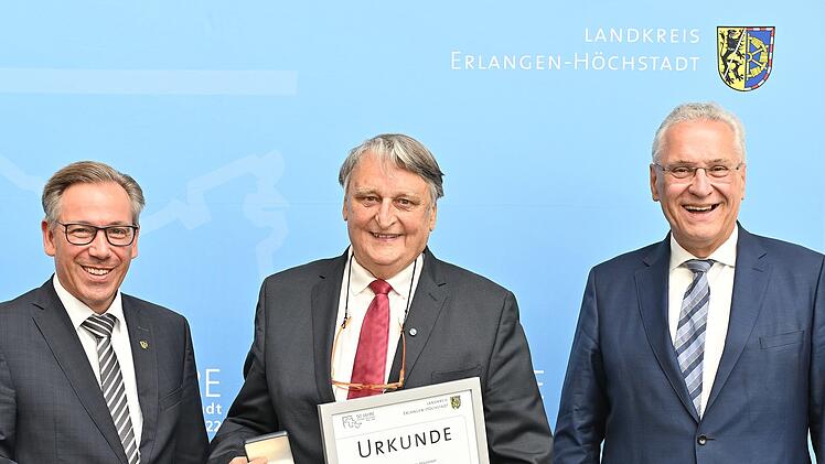 Landkreis Erlangen-H&ouml;chstadt: "Ph&auml;nomenale Entwicklung" - Landkreis feiert 50-j&auml;hriges Jubil&auml;um