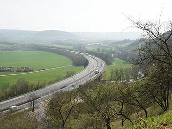 "Die Autobahn reicht": Das Saaletal braucht nicht auch noch eine Stromtrasse, findet eine Bürgerinitiative. Fotos: Arkadius Guzy
