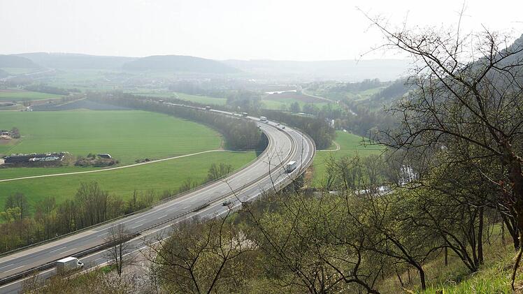 "Die Autobahn reicht": Das Saaletal braucht nicht auch noch eine Stromtrasse, findet eine Bürgerinitiative. Fotos: Arkadius Guzy