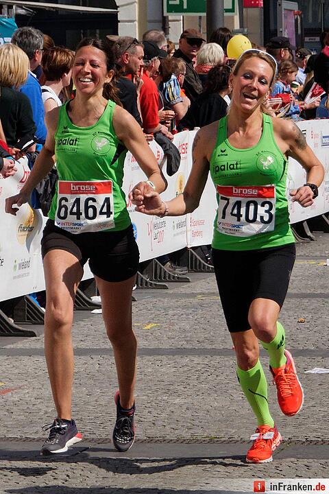 Weltkulturerbelauf 2017 in Bamberg: Der Zieleinlauf am Maxplatz