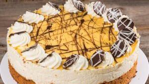 Eierlik&ouml;rtorte
