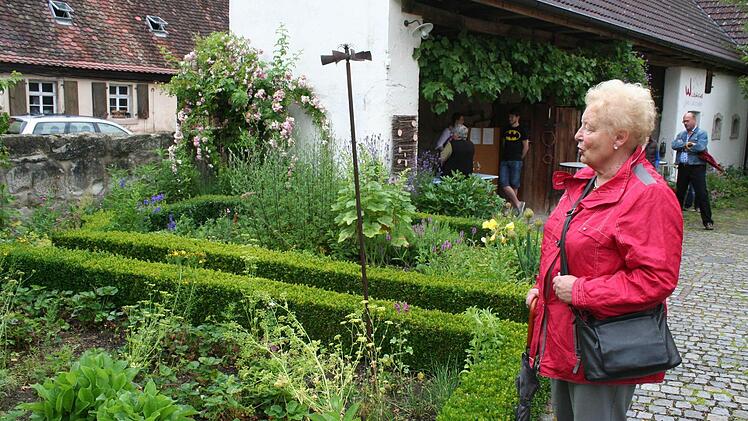 Tag der offenen Gartentür in Pommersfelden Foto: Evi Seeger