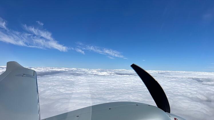 Nürnberg: "Flying Hope" Pilot fliegt schwerkranken Jungen nach Hause - "jetzt ist die Welt in Ordnung"