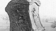 Nur noch Bruchstücke waren von den beiden Martern vor ihrer Rettung im Jahr 1976 vorhanden. Foto: Archiv Roland Graf