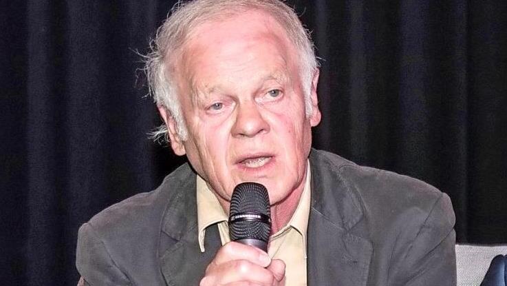 Karl-Heinz Krebs berichtete, dass bereits 1989 eine erste Sanierung des Gymnasiums n&ouml;tig war.