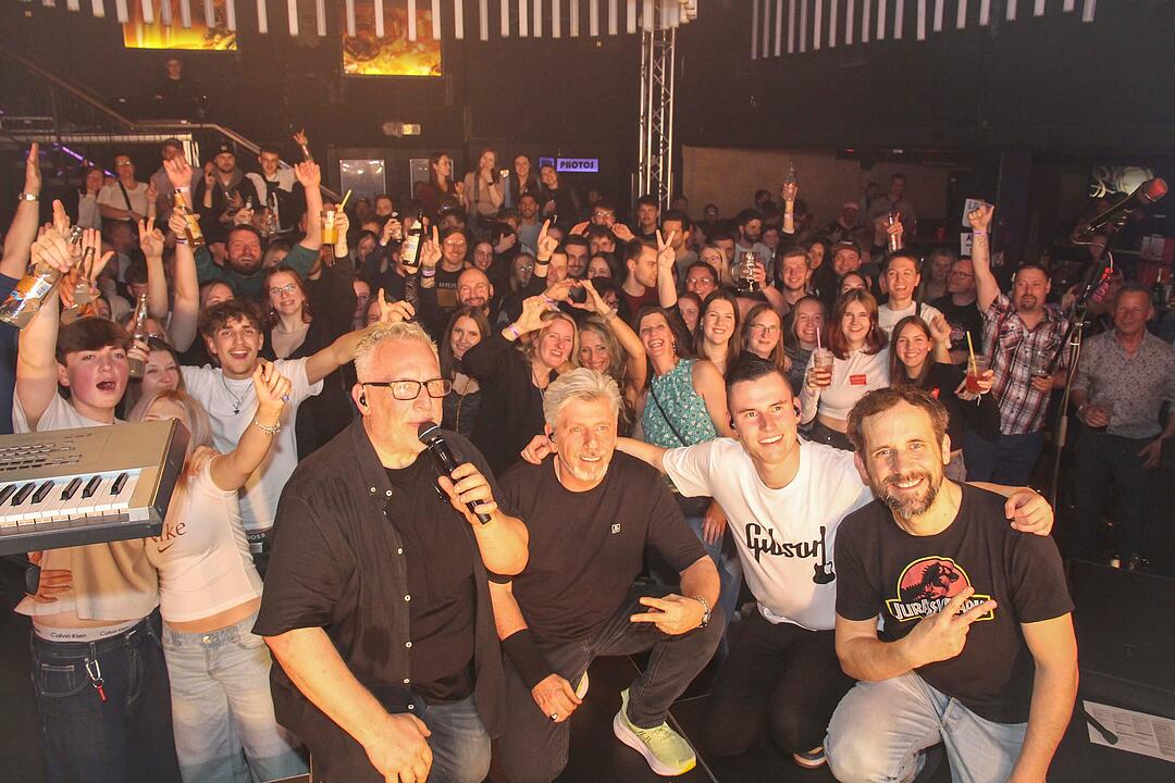 RADSPITZ live im Schwingen Nightlife