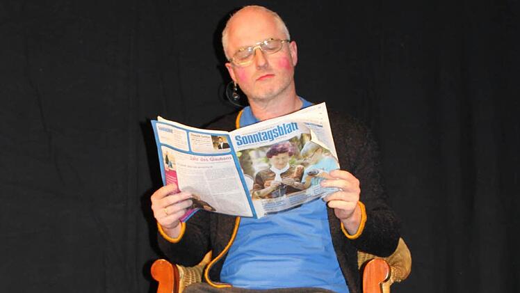 Neu auf der Bühne des Knetzgauer Pfarreifaschings: Pastoralreferent Johannes Simon. Foto: cr
