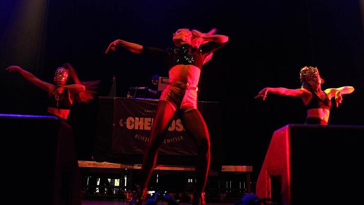 Der Sonntag bei Rock im Park ist hei&szlig;. Foto: Tobias Stich