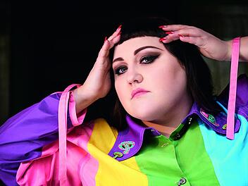Beth Ditto kommt am Samstag nach Teuschnitz zum Bayern3-Dorffest. Foto: Mary McCartnex