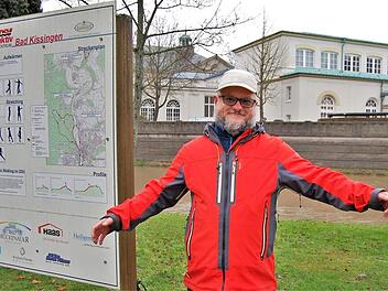 "Hier am Arkadensteg wäre eine Hinweistafel oder elektronische Infostele mit Tipps für Wanderer hilfreich", schlägt Wanderführer Matthias Reichert vor. Sigismund von Dobschütz