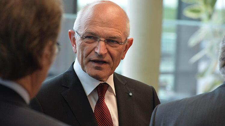 Günther Denzler wurde am Montag verabschiedet. Foto: Ronald Rinklef