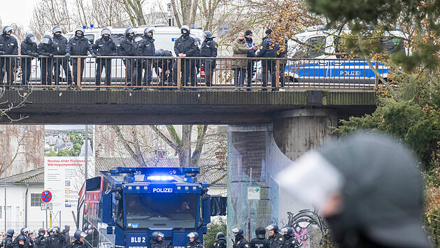 Neugr&uuml;ndung AfD-Jugendorganisation - Proteste