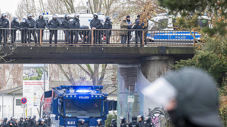 Neugründung AfD-Jugendorganisation - Proteste