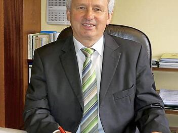 Wird morgen 60: der Trebgaster Bürgermeister Werner Diersch  Foto: Dieter Hübner