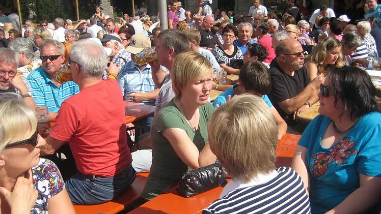 Das Altstadt kommt gut an - doch die Arbeit soll auf mehr Schultern verteilt werden.  Foto: Paul Hader/Archiv