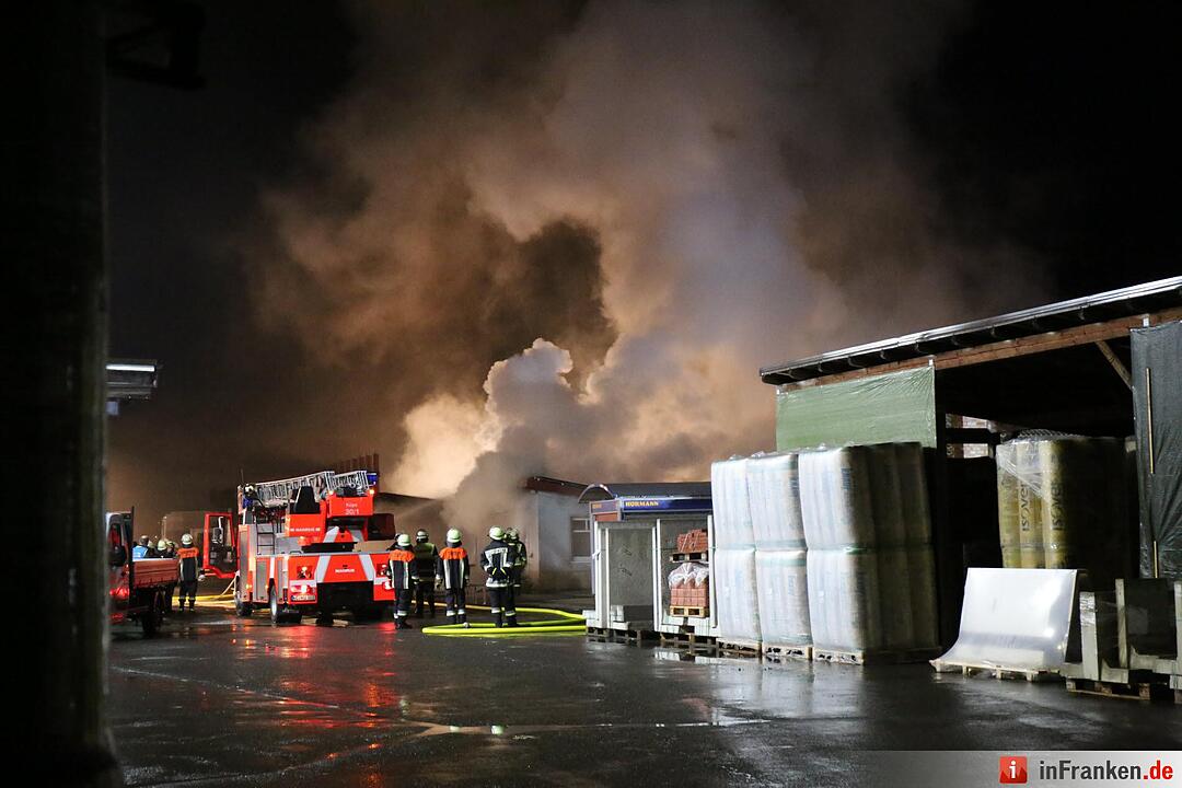Brand in Baustoffhandel in Steinach