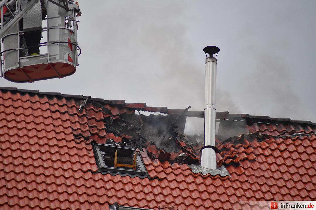 Dachstuhlbrand in der Geisfelder Straße in Bamberg