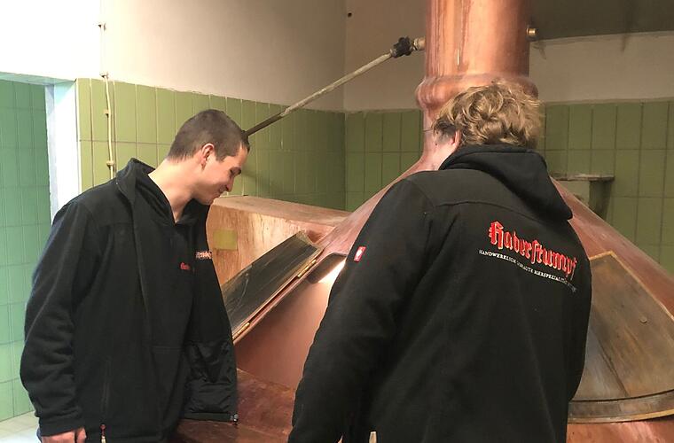 Trebgast: Bier wegen Kohlensäure-Mangel bald teurer? Braumeister erklärt Problem