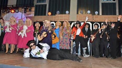 In verschiedene Verkleidungen schl&uuml;pften die Teilnehmer des Frauenbund-Faschings.  Foto: privat