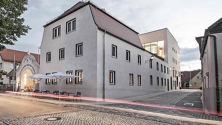 Das aus der ehemaligen Lechner-Bräu entstandene Baunacher Bürgerhaus ist ein Blickfang geworden. Der Haushalt 2014 wird durch die weitgehende Fertigstellung nur noch geringfügig belastet.  Foto: archi[mju]itektur