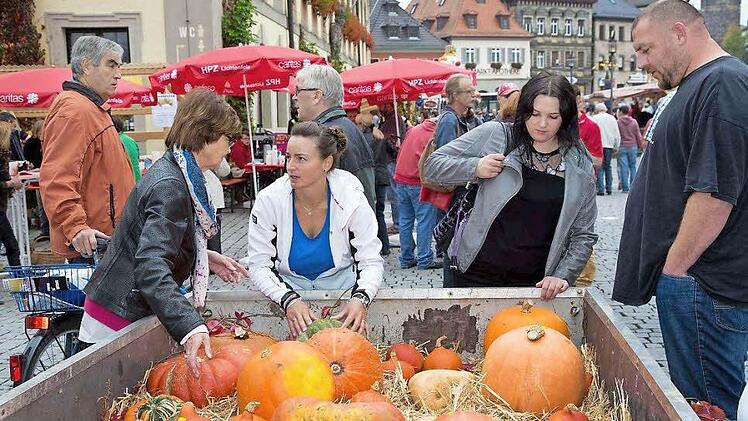 Bei Veranstaltungen wie etwa dem Herbstmarkt herrscht Leben in der Lichtenfelser Innenstadt, doch sonst sind die Folgen des hohen Leerstands von Geschäften zu spüren und es sind nicht viele Menschen unterwegs. Archivbild: Klaus Gagel