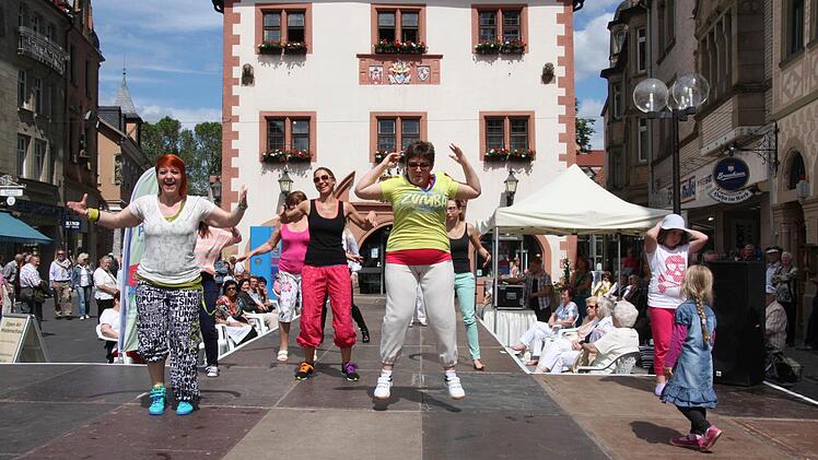 Zumba macht Spaß und fit.