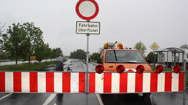 Einige Straßen mussten deswegen gesperrt werden.