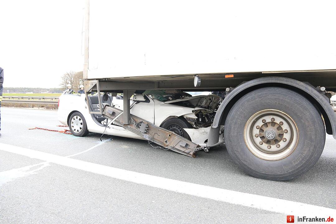 Lkw-Unfall auf der A3 bei Erlangen