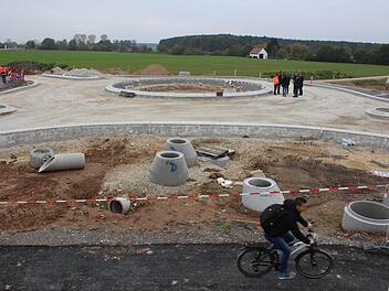 Der Haundorfer Kreisel wird früher fertig. Foto: Peter Großcurth
