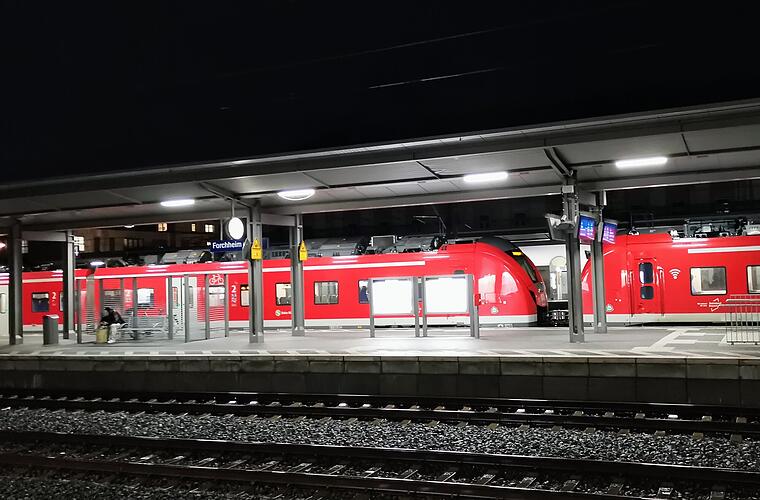 Anrufer legt Zugverkehr zwischen Bamberg und Nürnberg lahm: "War wohl gut gemeint"
