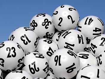 Glückspilz aus Bayern knackt Millionenjackpot