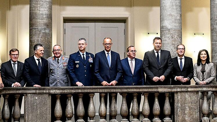Kabinettssitzung im Bundesverteidigungsministerium