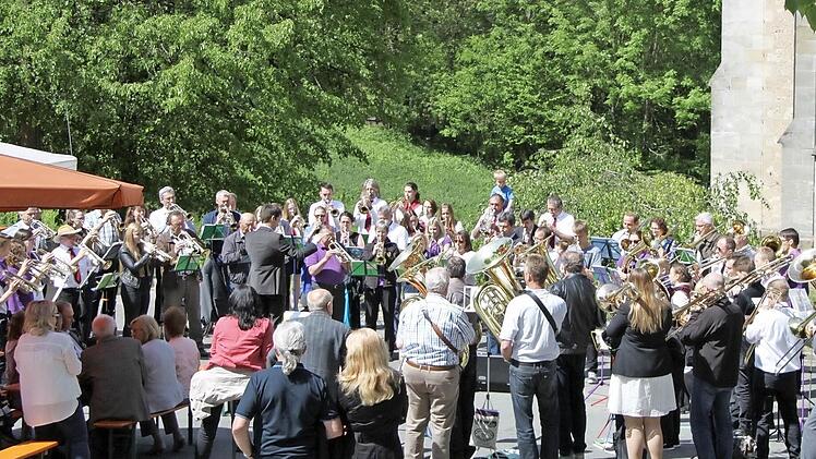 Standkonzert unter freiem Himmel