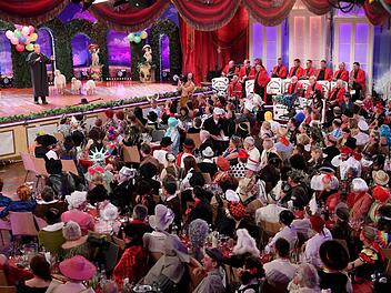 Fasching in VeitshöchheimFoto: Daniel Karmann/dpa +++(c) dpa - Bildfunk+++