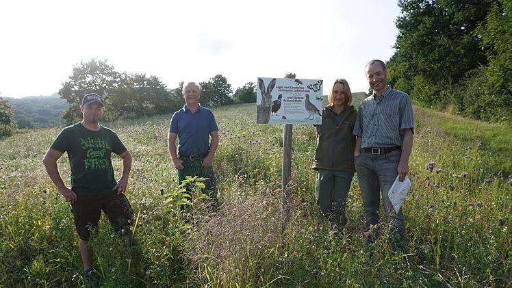 Das Bild zeigt (von links): Thomas Enders, Stefan  Enders, Barbara und Klaus Abert.  Foto: Marion Eckert