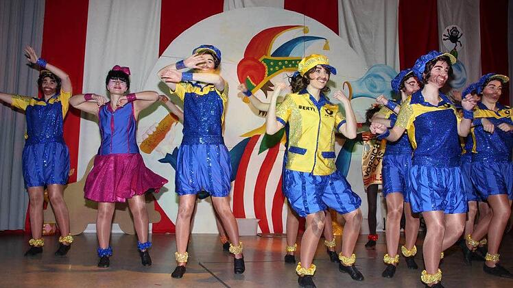 Beim Maßbacher Büttenabend in der Lauertalhalle. Foto: Dieter Britz