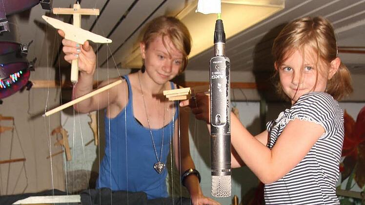 Michelle Hillmann (links) sowie Josefine Weber (rechts) agierten oben. Foto: gg