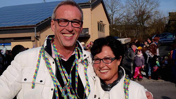 Bernd Jopp und Ilona Jakob, die vor acht Jahren nach Spanine auswanderten. Foto: Gerd Schaar