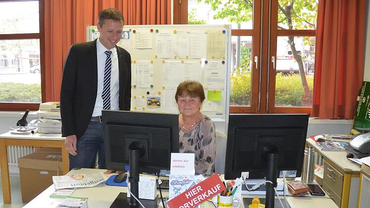 Inge Kurzendörfer mit Marco Steiner im "Interims-Empfang".