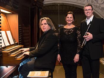 Peter Rottmann (Orgel), Radka Loudová-Remmler (Sopran) und Jürgen Weyer (Trompete)  begeisterten das Publikum in Münnerstadt. Foto: Björn Hein