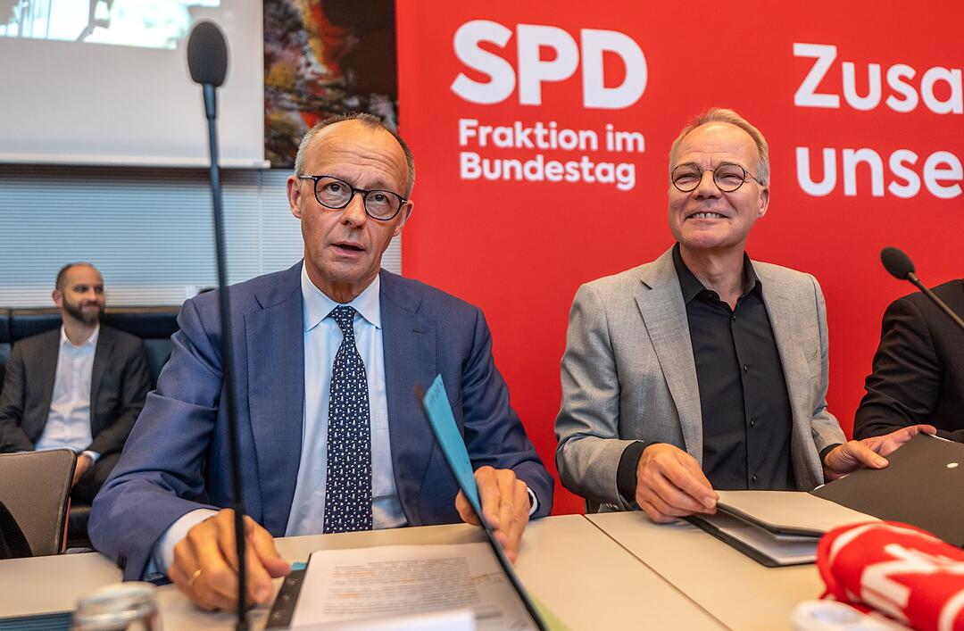 Sitzungen und Statements der Bundestagsfraktionen