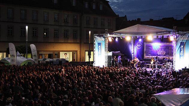 Vom 5. bis 15. August findet in Bamberg das Blues- & Jazzfestival statt. Stars und Newcomer wechseln sich hier auf den B&uuml;hnen in Stadt und Landkreis ab. Foto: Stadtmarketing Bamberg/Archiv