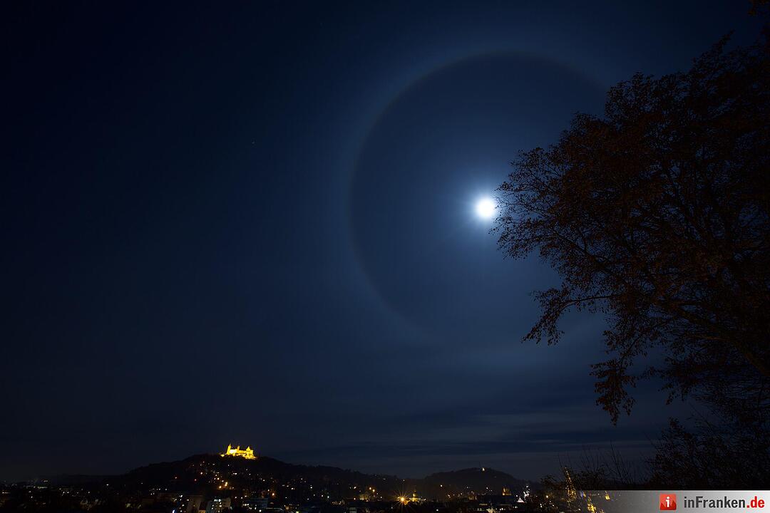 Supermond mit Halo in Coburg