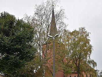 Die Diözese Würzburg hat die Außensanierung der Jodokus-Kirche in Ottendorf abgelehnt. Das wirkt sich auf die Dorferneuerung im Dorf aus, die bei der Bürgerversammlung angesprochen wurde.  Foto: Ulrike Langer