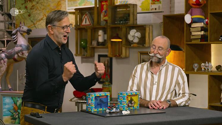 W&auml;hrend Horst Lichter bei "Bares f&uuml;r Rares" an Herzschmerz litt, &uuml;bte sich Experte Detlev K&uuml;mmel in Schadenfreude.