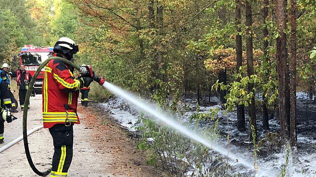 Nach zwei Stunden hatte die Feuerwehr den Brand gel&ouml;scht. Foto: News 5/Friedrich