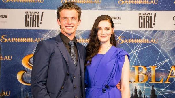 Maria Ehrich und Jannis Niewöhner, hier bei der Deutschland-Premiere von "Saphirblau" in Köln, werden am Donnerstag nach der 18.30-Uhr-Vorstellung von "Saphirblau" im Coburger Utopolis zu Gast sein.