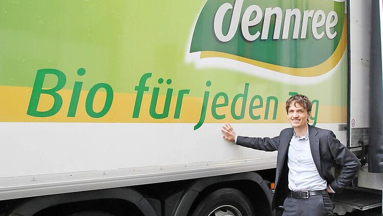 Neben den Denn's-Märkten agiert das Unternehmen vor allem als Großhändler und ist mit 230 eigenen Lkw unterwegs. Foto: Matthias Litzlfelder