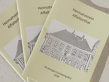 Die neue Festschrift, die siebte, die der Heimatverein bisher herausgegeben hat. Foto: Reinhard Löwisch